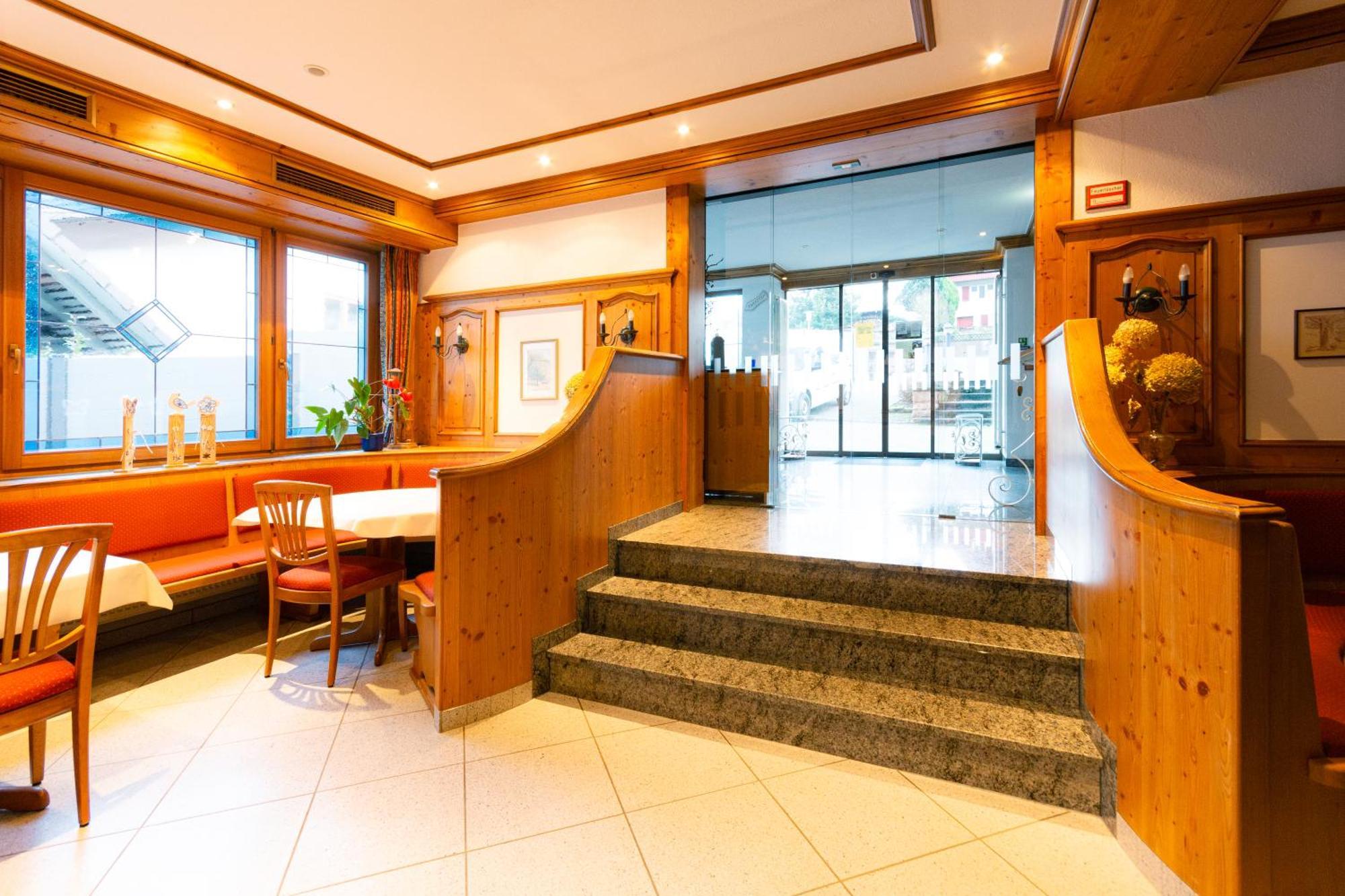 Hotel Gruenwinkel Oberharmersbach Esterno foto