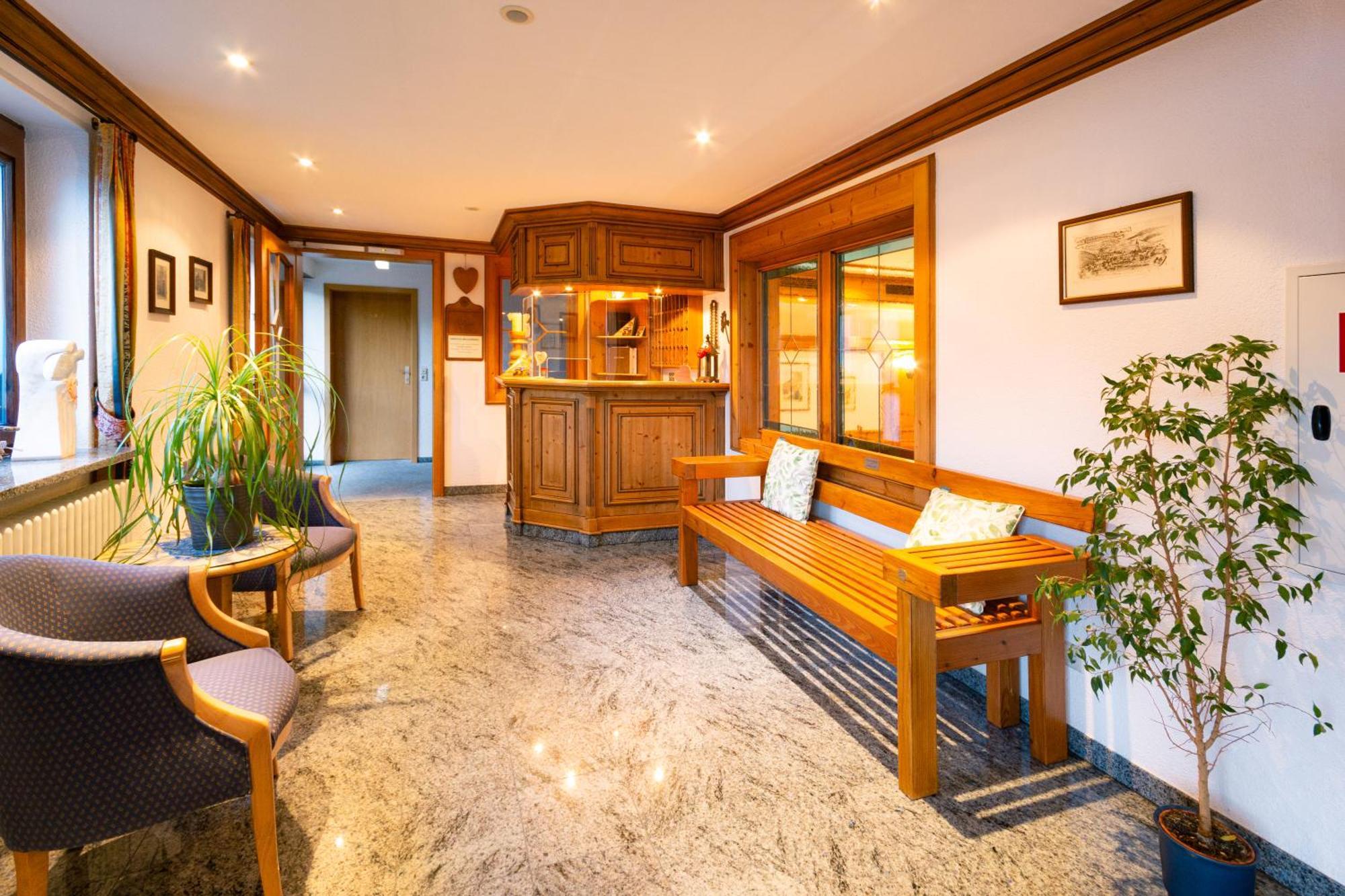 Hotel Gruenwinkel Oberharmersbach Esterno foto